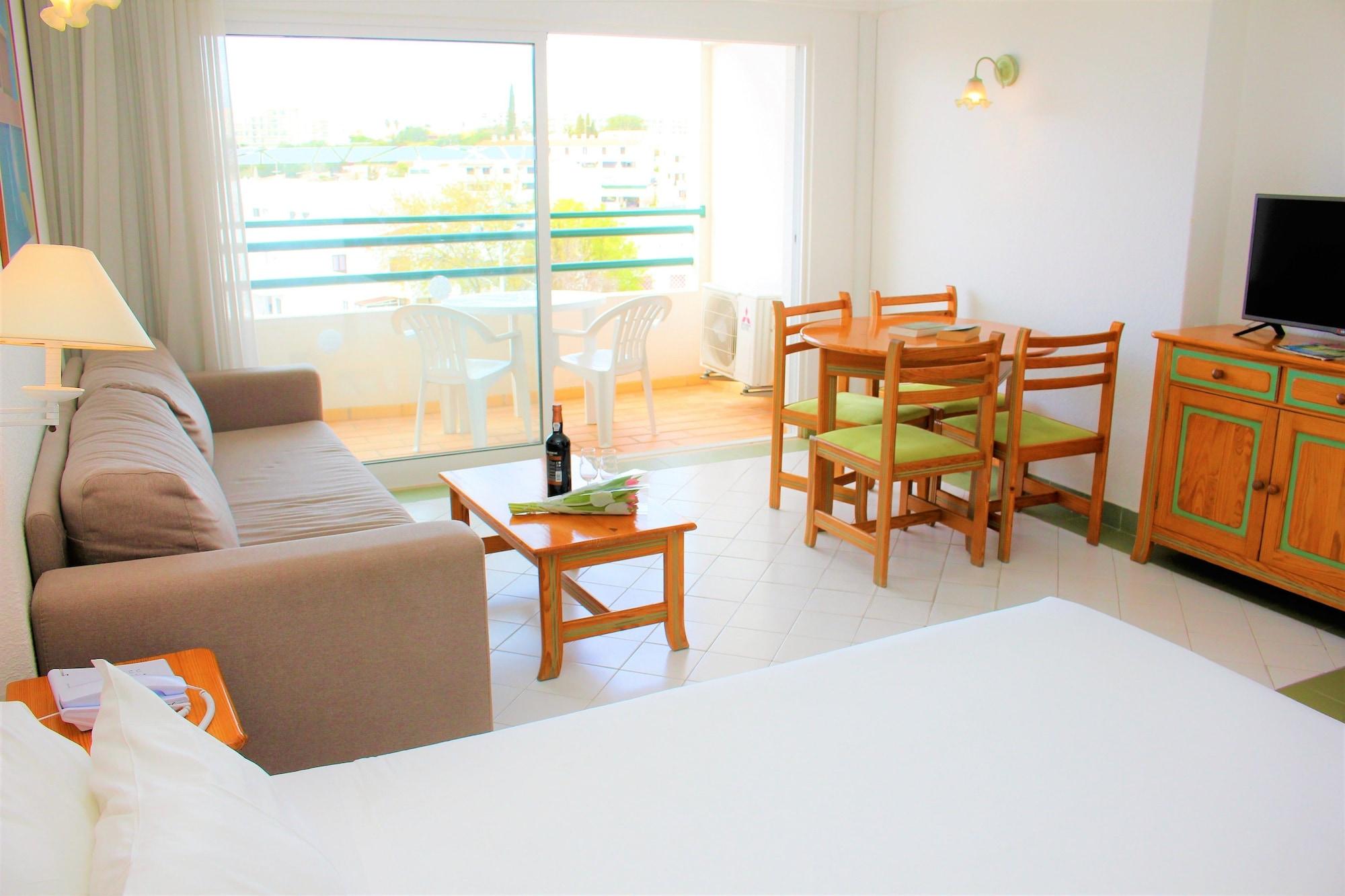Ourabay Hotel Apartamento - Art & Holidays Albufeira Dış mekan fotoğraf