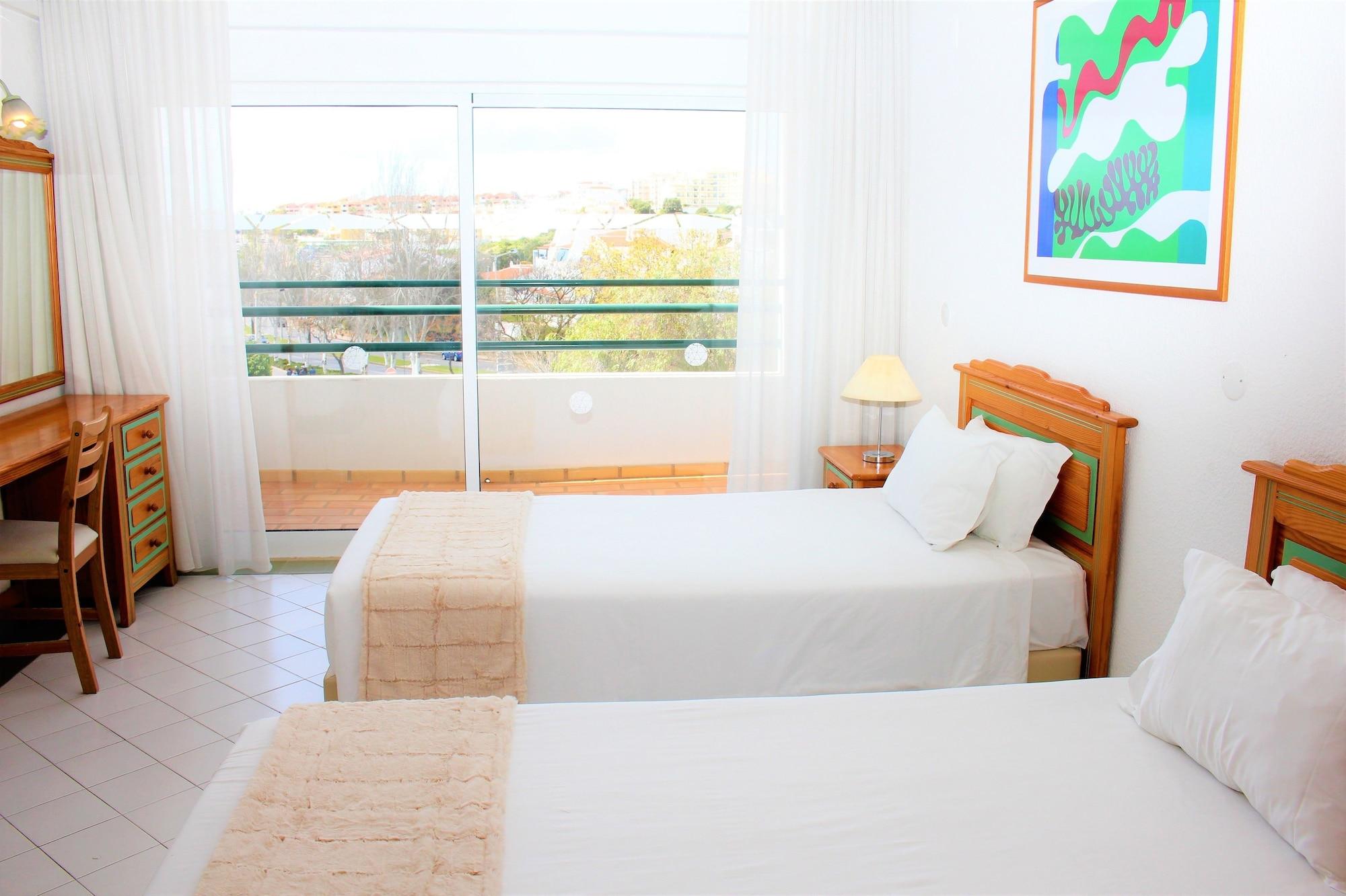 Ourabay Hotel Apartamento - Art & Holidays Albufeira Dış mekan fotoğraf