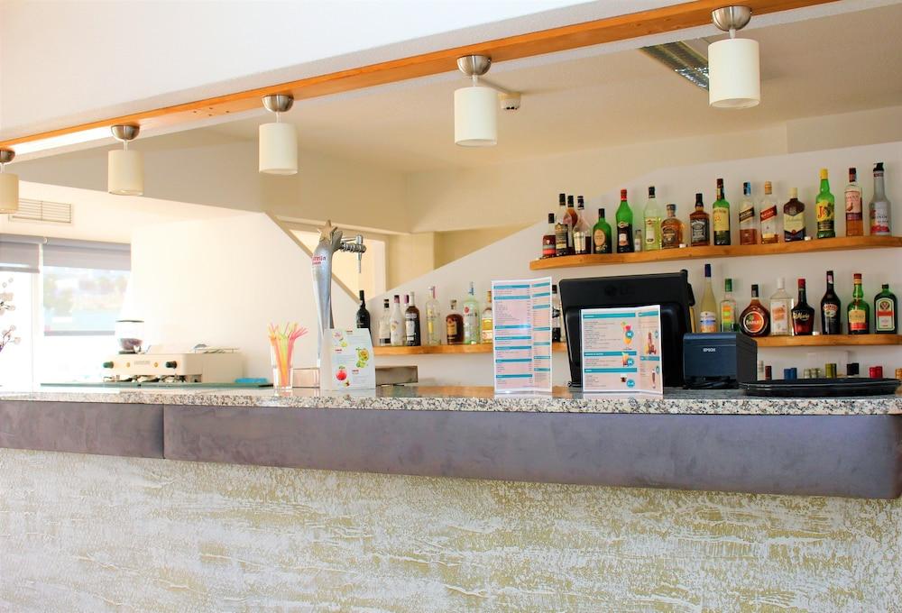 Ourabay Hotel Apartamento - Art & Holidays Albufeira Dış mekan fotoğraf