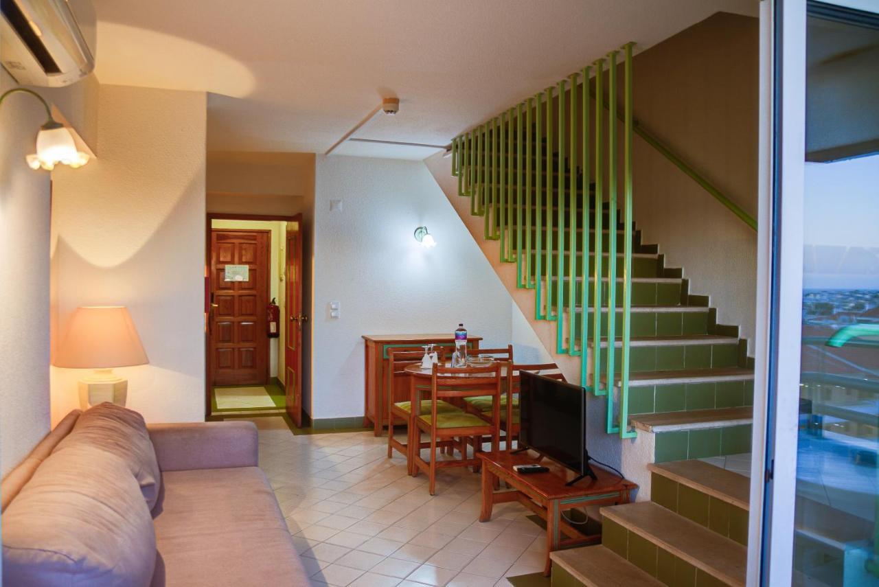 Ourabay Hotel Apartamento - Art & Holidays Albufeira Dış mekan fotoğraf