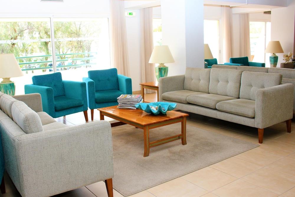 Ourabay Hotel Apartamento - Art & Holidays Albufeira Dış mekan fotoğraf