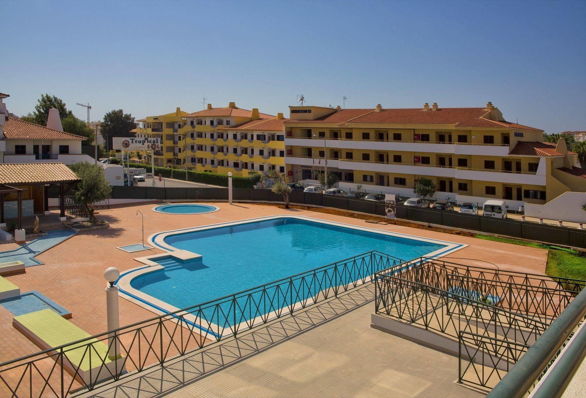 Ourabay Hotel Apartamento - Art & Holidays Albufeira Dış mekan fotoğraf